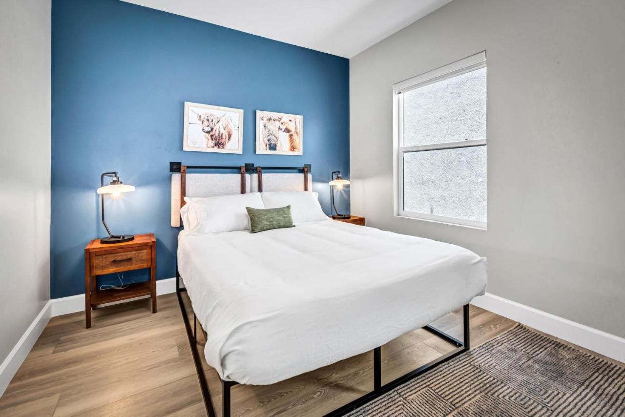 Single Bedroom - Queen Size. Heart Of Downtown Vista Ngoại thất bức ảnh